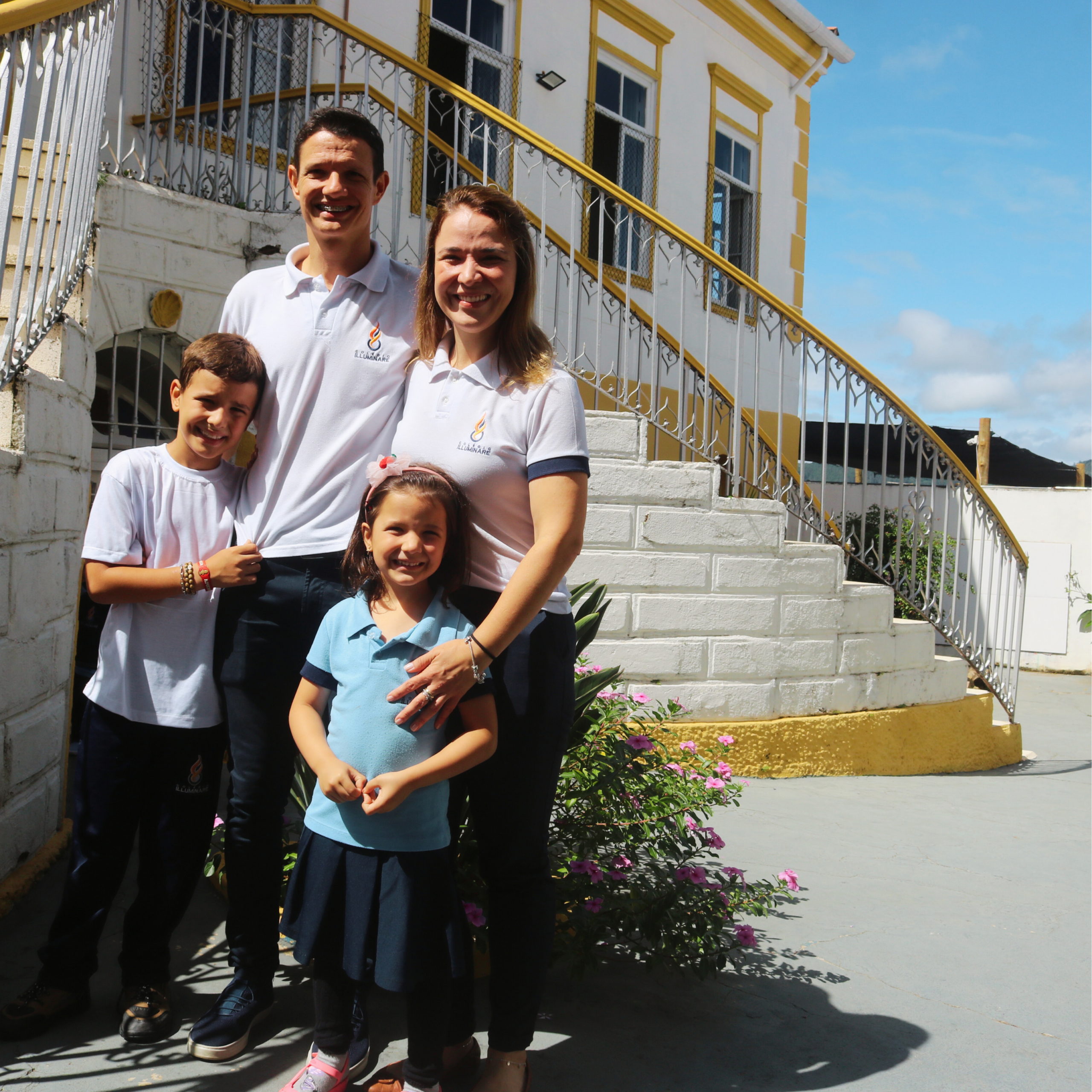 Home Família